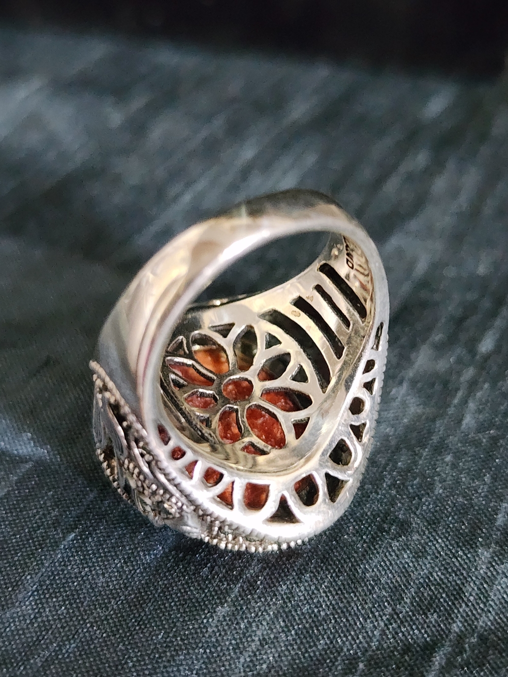 Vintage 925 Sterling Silver Marcasite Red Coral Fish Statement Ring Boho - Picture 5 of 7